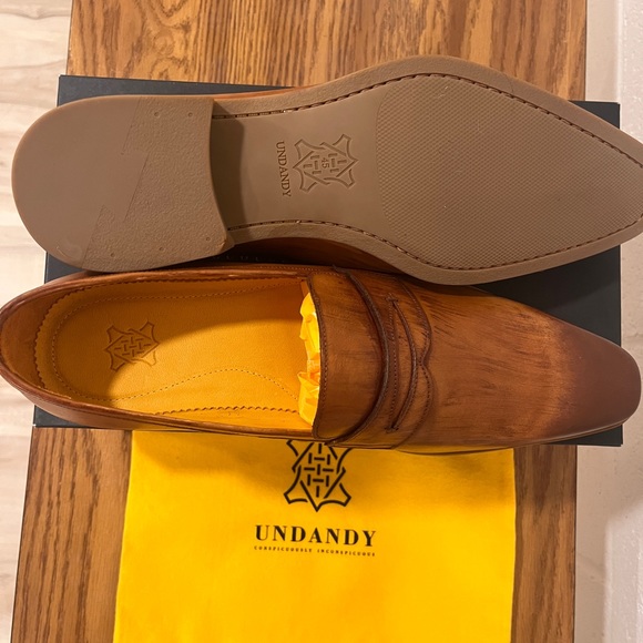 BNWB Undandy custom bamboo finish shoes - Picture 4 of 6